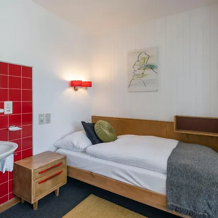 Historique Chez Elsy - Crans-sapins *