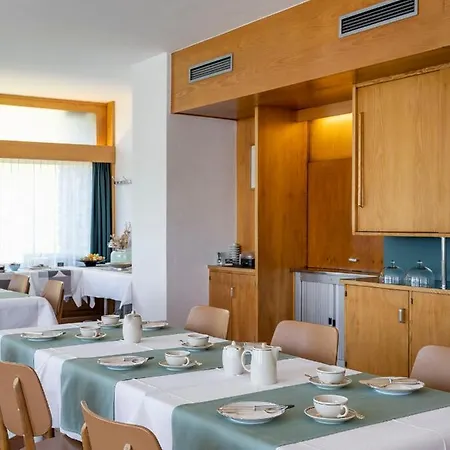 Historique Chez Elsy - Crans-sapins Hotel *